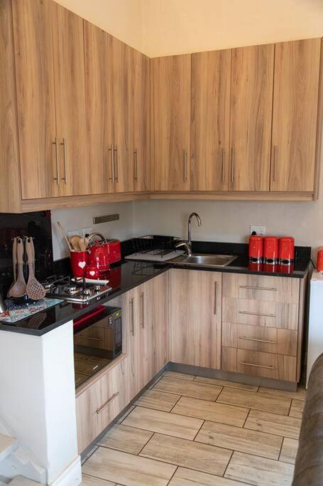 Wildheart Safari - Zesty Zebra Apartment Hoedspruit Luaran gambar
